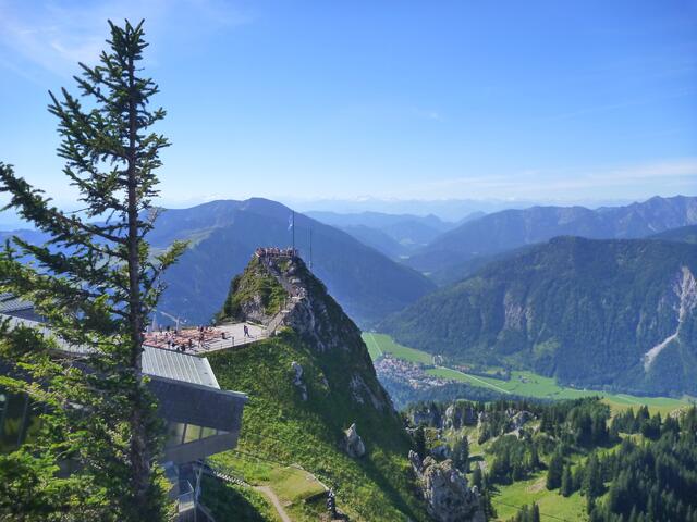 Auf dem Wendelstein
Fotograf: J. Betz, Ort: Osterhofen - Wendelstein, Agentur: Schwäb. Albverein Bad Friedrichshall | Foto: 2015