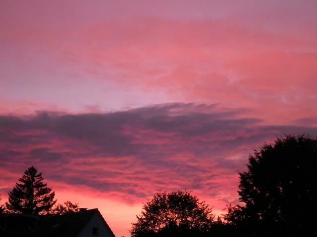 Der Himmel brennt