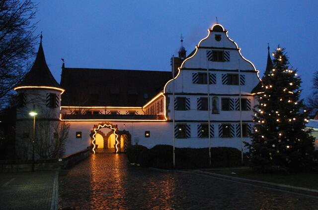 Es weihnachtet am Schloss