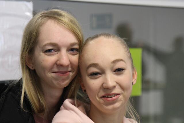 von li: Daniela und Laura Haag