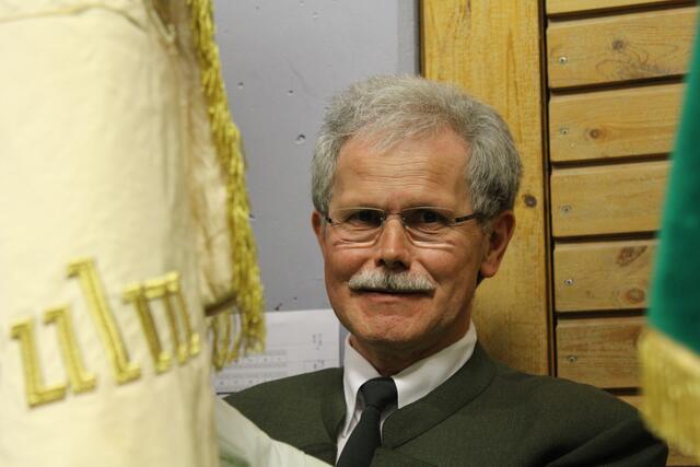 Fritz Neuwirth, Fahnenträger, SGi Neckarsulm