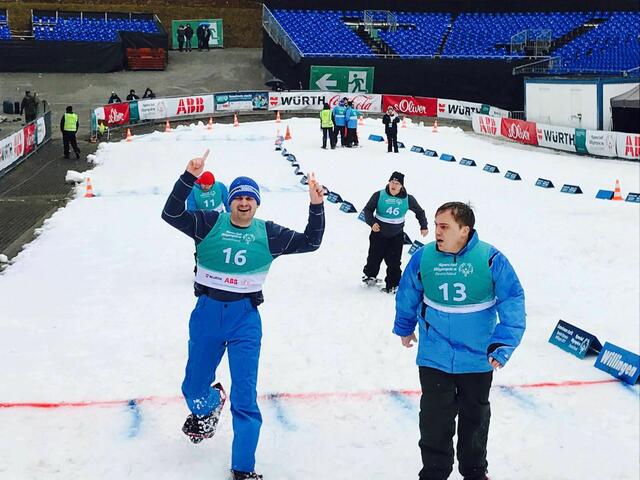 Zieleinlauf im Schneeschuhlaufen