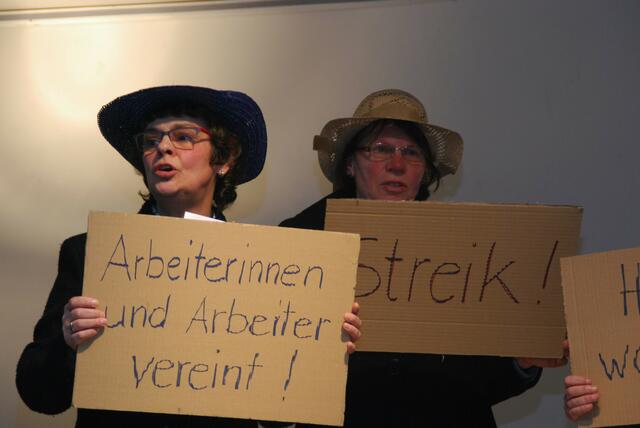 Clara Zetkin und Käthe Dunker, Initiatorinnen der 2. sozialistischen Frauenkonferenz in Kopenhagen 1910 mit dem Beschluss einen jährlichen internationalen Frauentag zu begehen