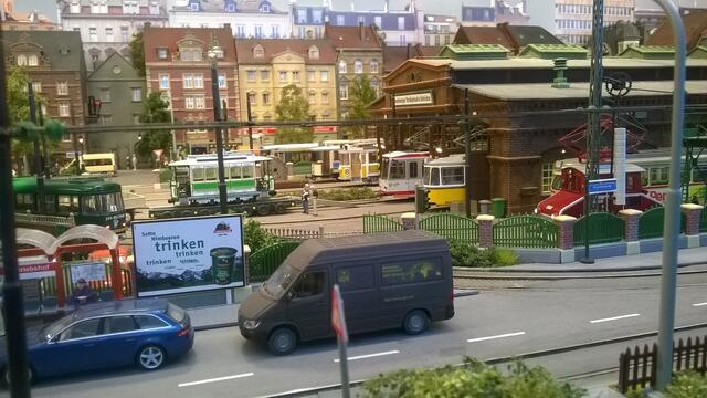 Ein Straßenbahndepot im Modell