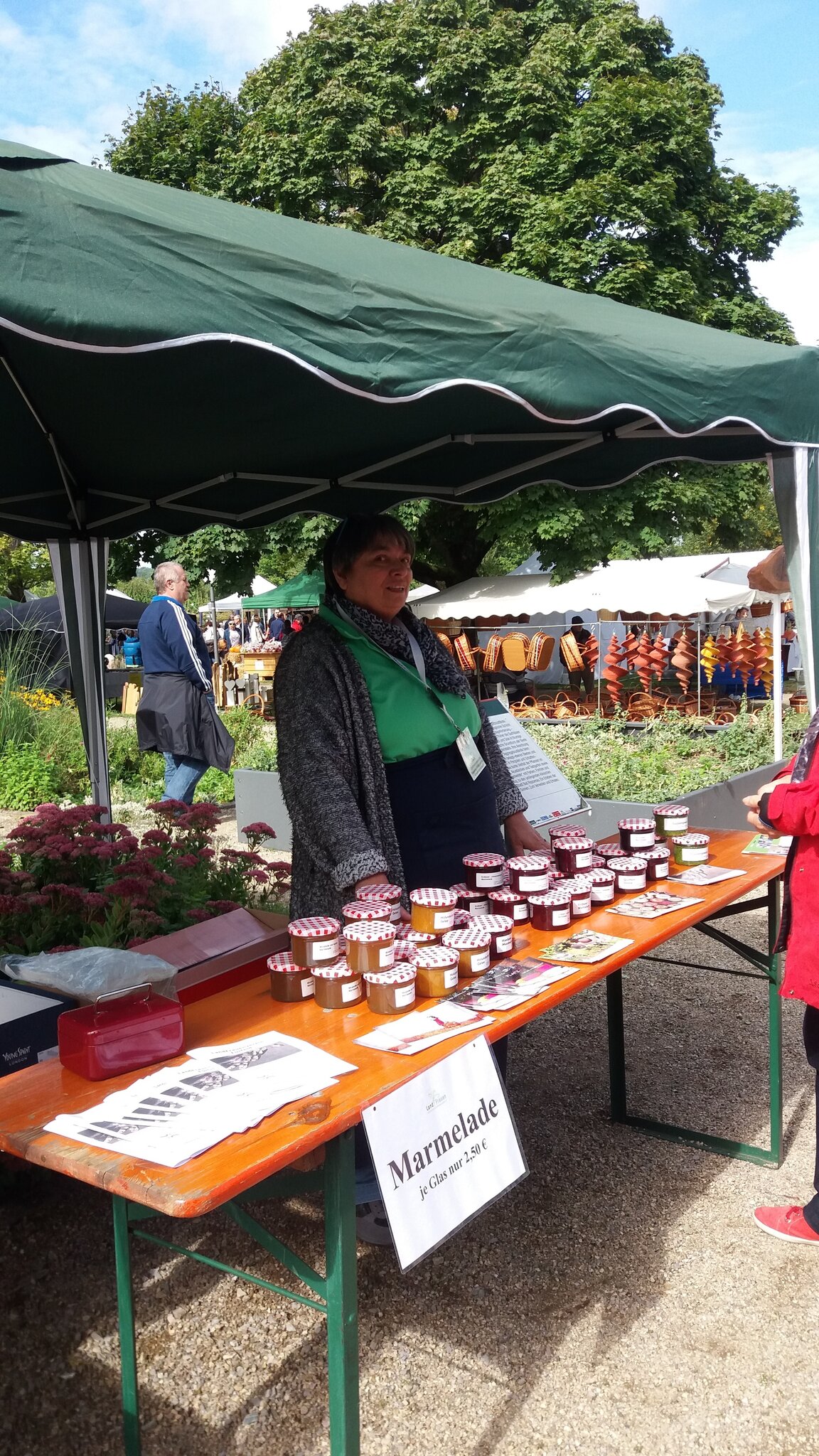 Die LandFrauen Fürfeld bei Garten und Genuss Bad Rappenau