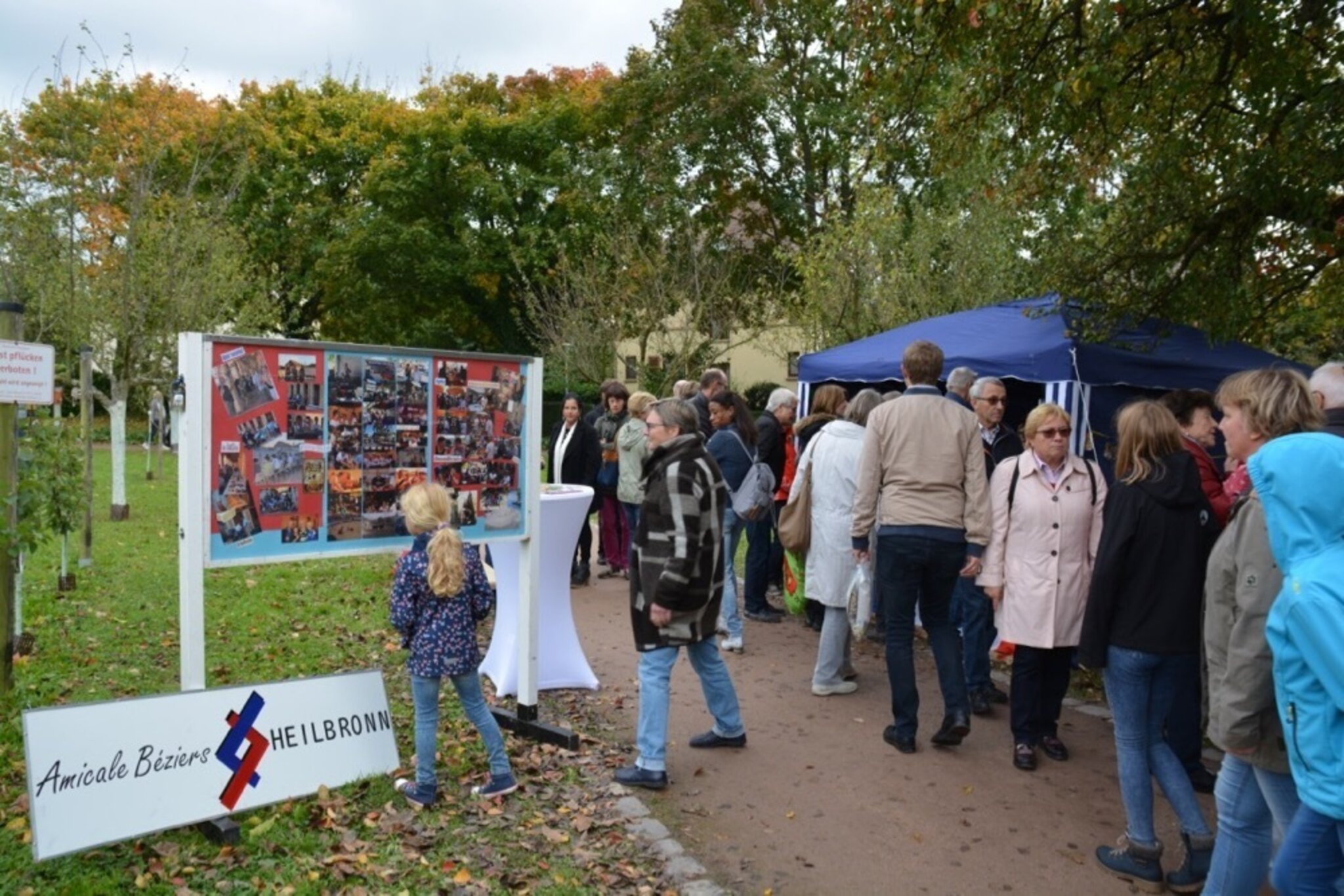 Amicale Béziers e.V. auf dem Herbstmarkt im Botanischen Obstgarten