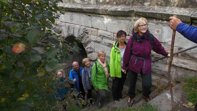 Unterirdische Straßenüberquerung