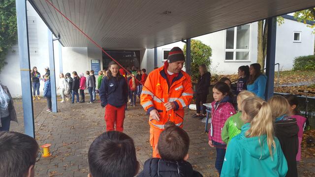 Helfen macht Schule 2017 Kegeln