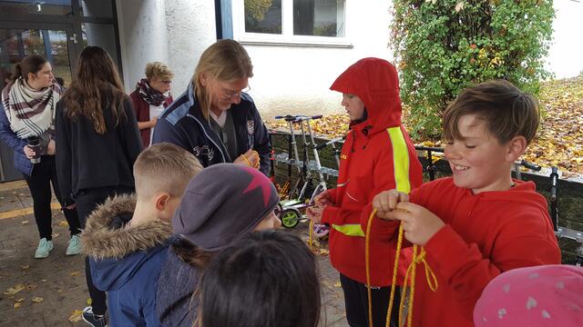 Helfen macht Schule 2017 Knoten