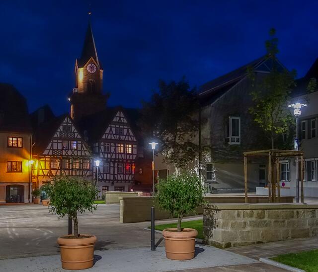 Neuer Rathausvorplatz in Güglingen