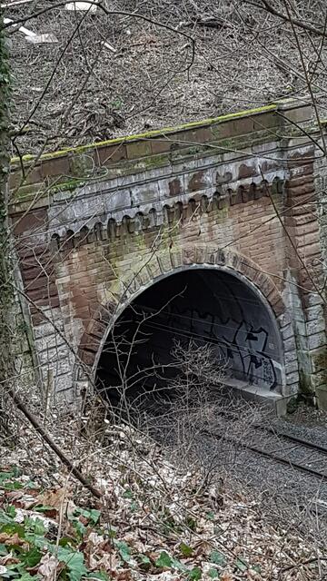 Tunnelportal von der Heilbronner Seite