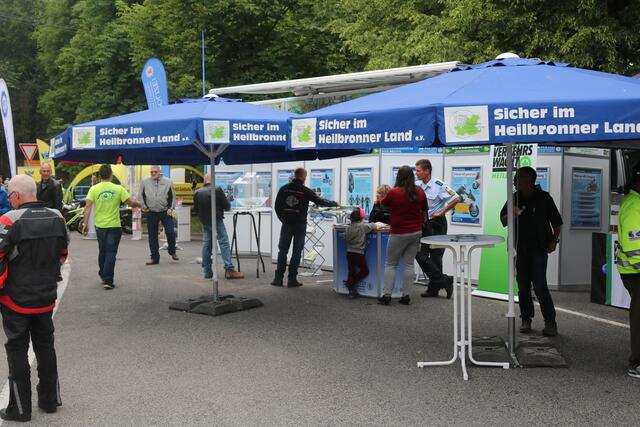 Informationsstand der Polizei