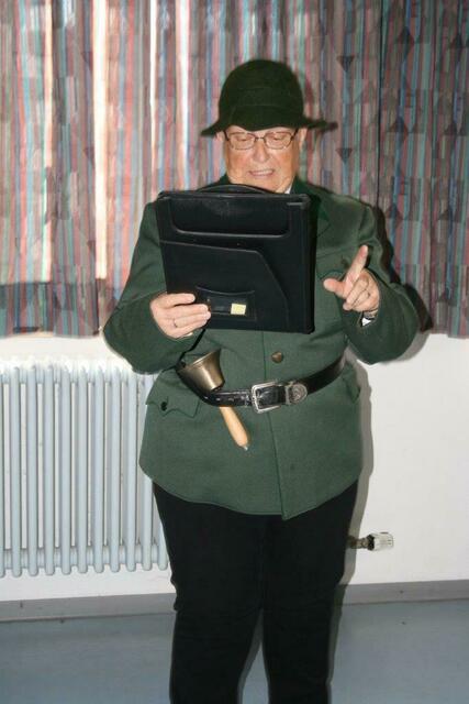 Amtsbotin Gertrud Krieger