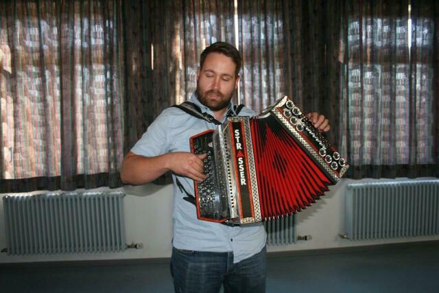 Jochen Wieland mit seiner Steirischen