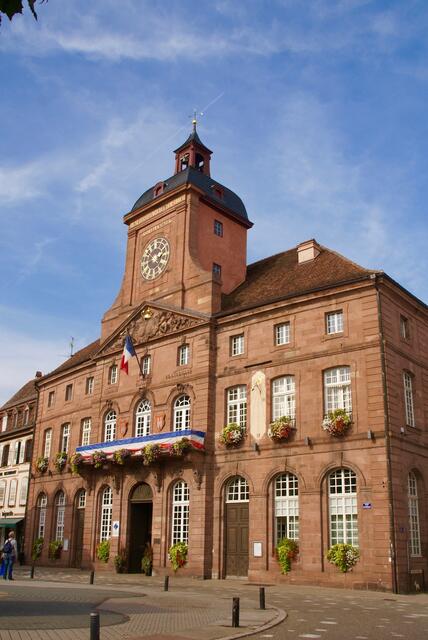 Das Rathaus in Wissembourg - im Erdgeschoß die Touristinformation.