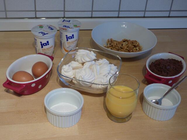 Zutaten für das Eierlikörparfait