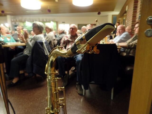 Das Saxophon hat auch mal Pause beim Dixiekonzert im MGH.