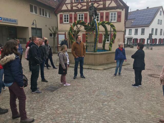 Ein Brunnen in der Ortsmitte, welcher schon viel erlebt hat.