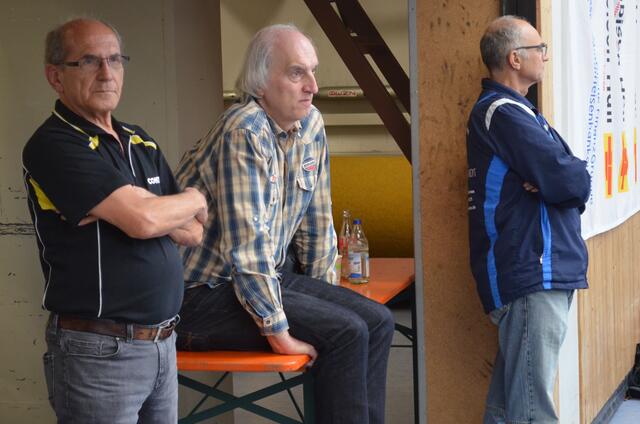 selbst die Turnierleitung war gebannter Zuschauer