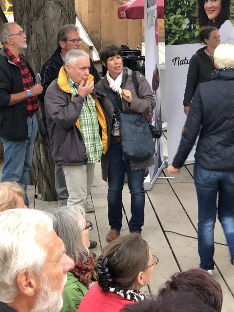 Bernhard Hopfhauer im Gespräch mit Katja Bernecker. Foto: Kirsch