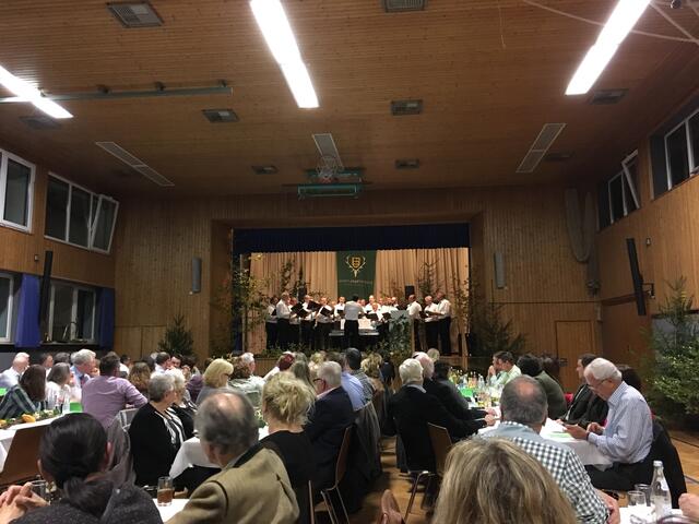 Die Mitglieder des Gesangvereins Brettach sangen frühliche Jagdlieder.