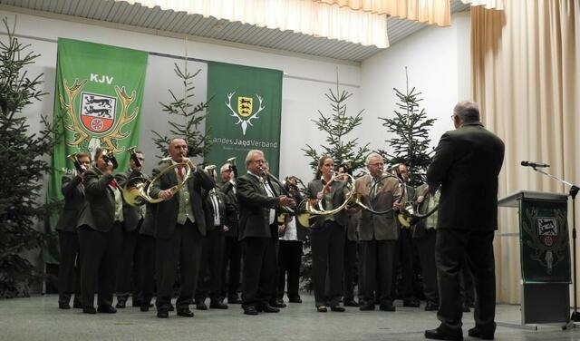 Jagdhornbläser bei der Hubertusfeier