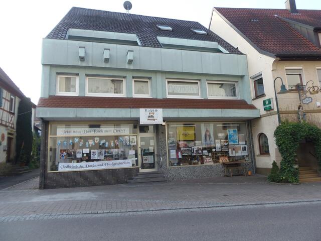 Der ehemalige "Laden von Ralph Walter - schade, dass es ihn nicht mehr gibt.