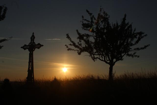 Sonnenaufgang zwischen Oedheim und Degmarn