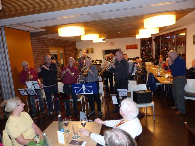 „Oh, when the saints“ wurde am Konzertende als Zugabe gespielt.