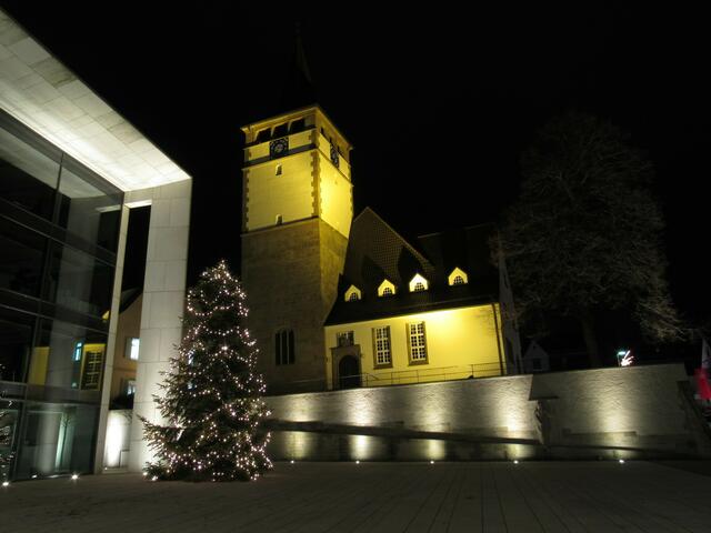 Rathaus Leingarten zur Weihnachtszeit