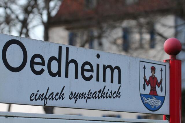 Oedheim - einfach sympathisch mit dem Bautzenschloss im Hintergrund