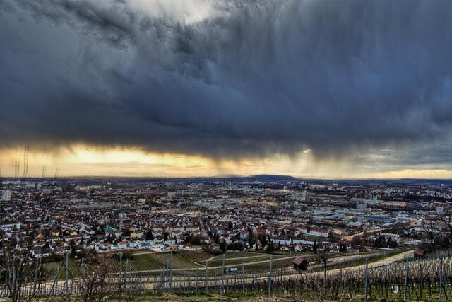 März 2019: "Unwetter über Heilbronn" von Heimatreporterin Imke Grübele | Foto: Imke Grübele