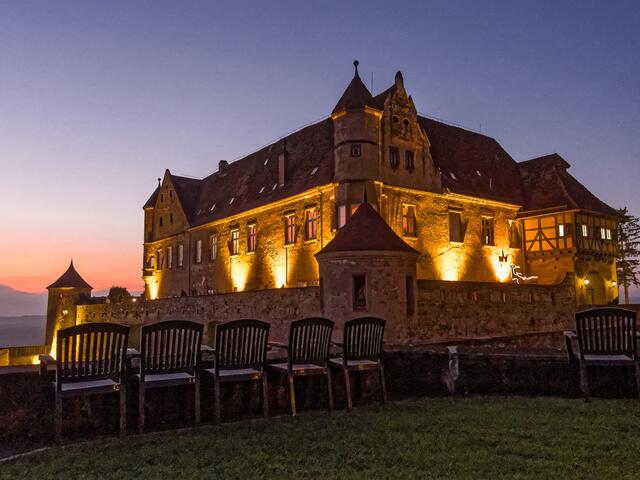 Burg Stettenfels zur blauen Stunde