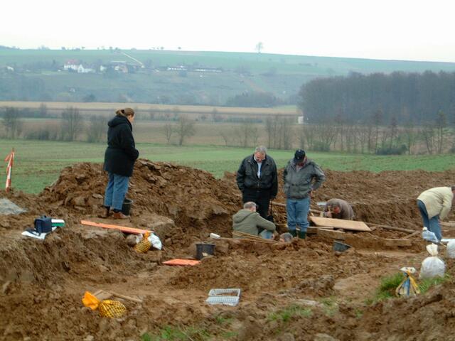 2002-11-18_Gräberfeld