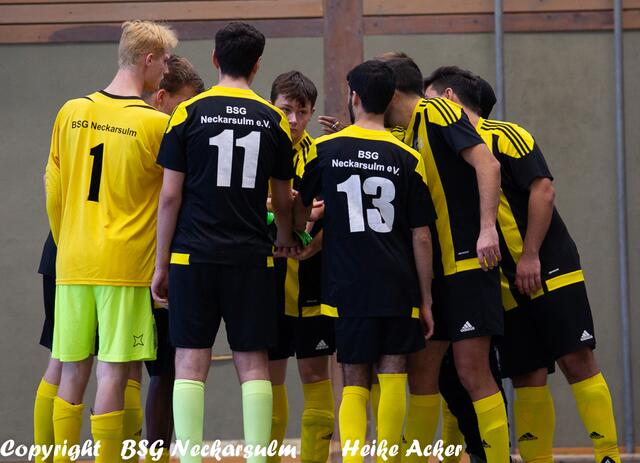 Die Erste Mannschaft der BSG schwört sich ein