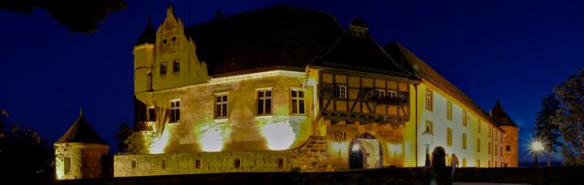 Stettenfels bei Nacht
