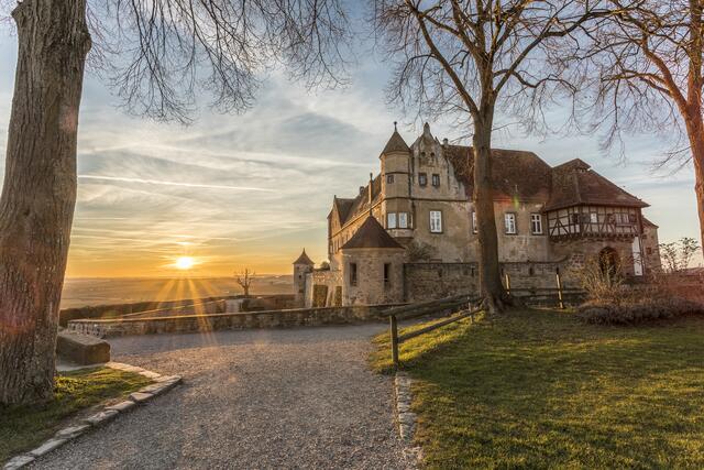 Abendstimmung an der Burg Stettenfels