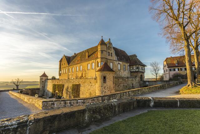 Burg Stettenfels im Abendlicht