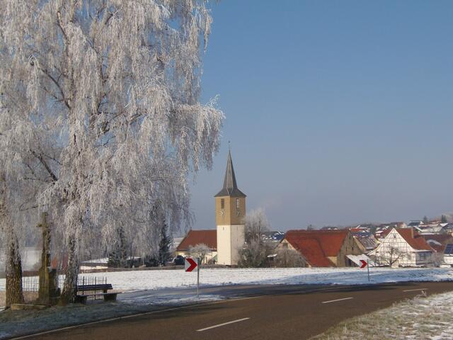 Kirche im Gundelsheimer Ortsteil in Bachenau