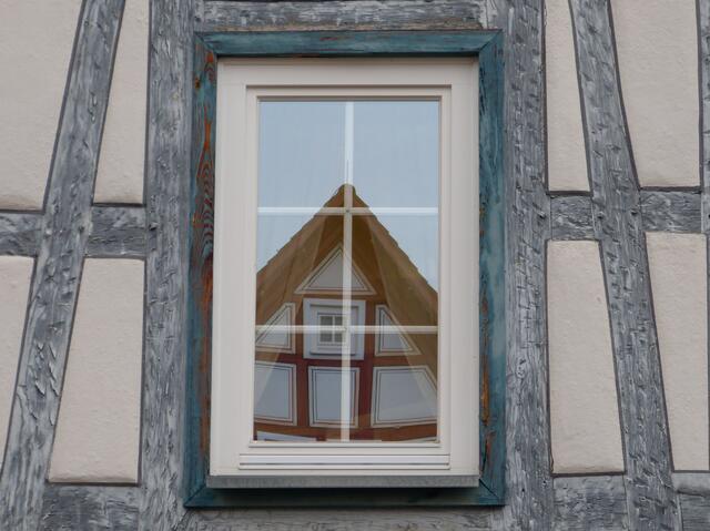 Fachwerkspiegelung am oberen Marktplatz