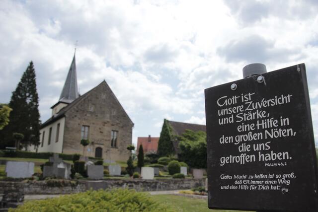 Hoffnungsblick auf die Ägidiuskirche Brettach