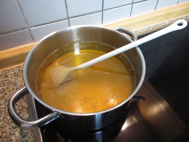 Am Beginn des Kochvorgangs noch ziemlich hell.