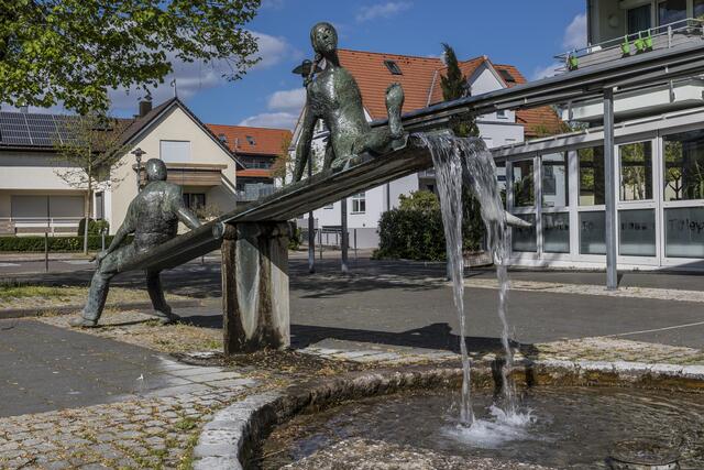 Figurenbrunnen