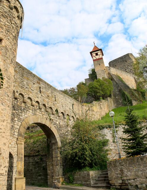 Unteres Stadttor mit Nürnberger Türmchen