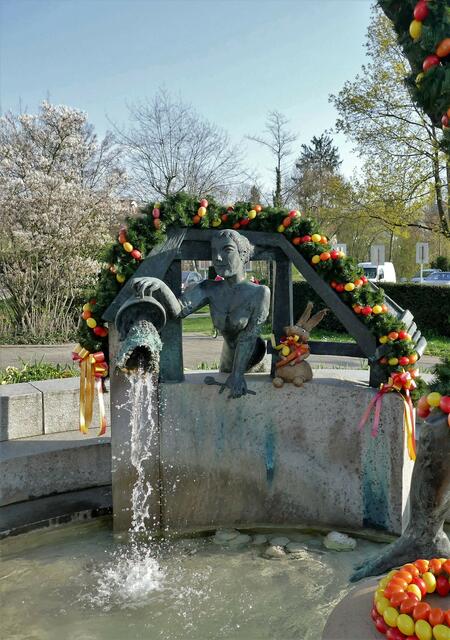 Detail des Linsenfamer-Brunnen