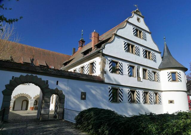 Eingang zum Schloss