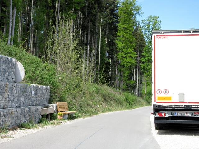 Um so größer war die Freude, diesen LKW bei der Ölmühle stehen zu sehen.