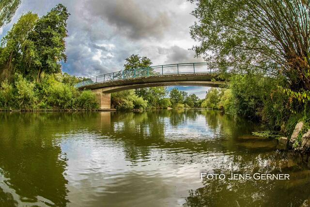 vor 75 Jahren zerstört- 1957 fand die Einweihung der Jagstbrücke Gommersdorf statt