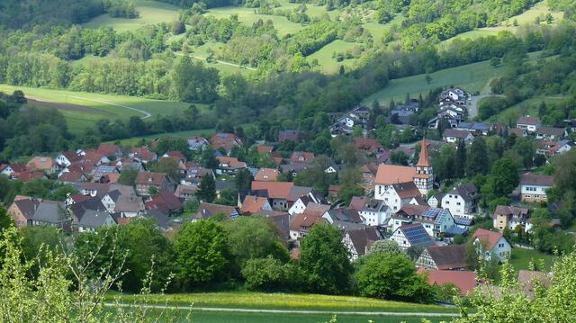 Blick auf Kocherstetten in Richtung Kocherknie