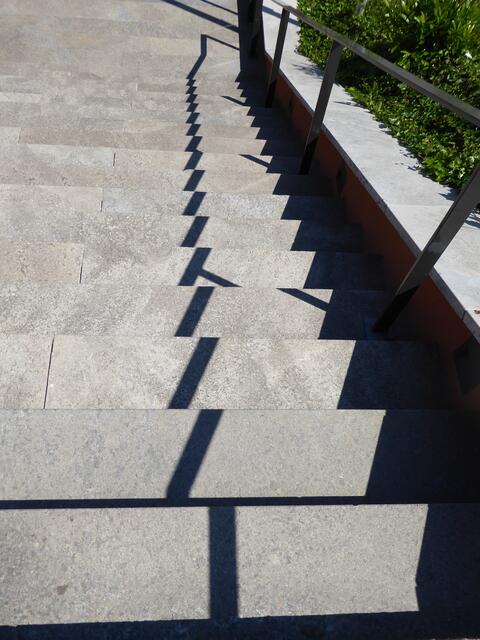 Treppengeländer mit Schatten